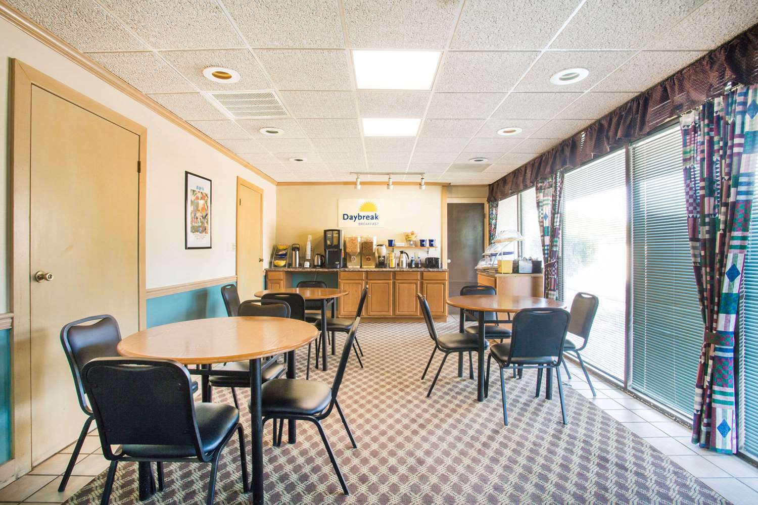 Days Inn By Wyndham Florence Downtown المظهر الخارجي الصورة